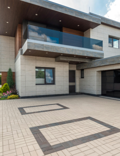 Residential Custom Designed Driveway